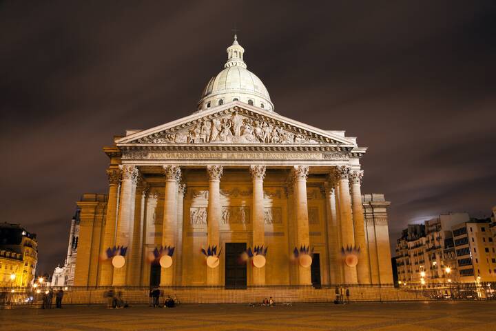 Das Pariser Panthéon bei Nacht Panthéon