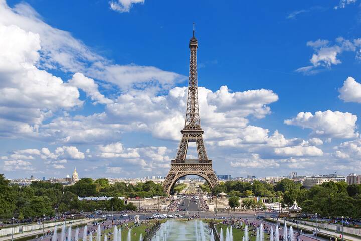 Eiffelturm Höhe